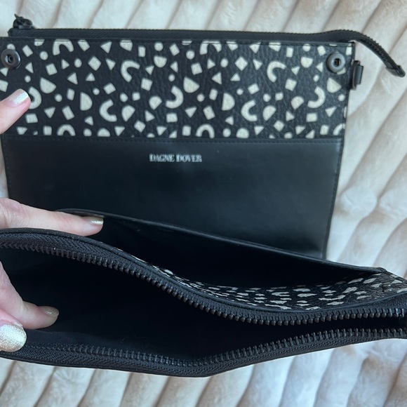 Dagne Dover Essentials Clutch - Picture 4 of 11